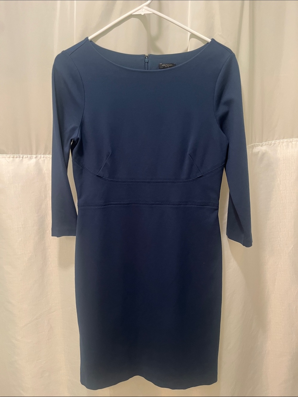 Anne Taylor Petite Chic Navy Sheath Dress